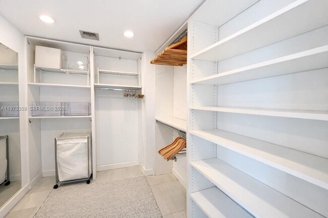 Building Photo - 3411 Indian Creek Dr