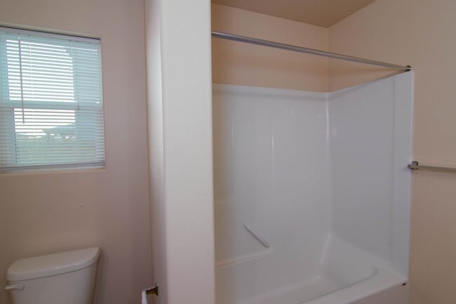 Building Photo - COMING SOON !! 4 Bed 2 bath 5 Mile Prairie newer home with open concept design