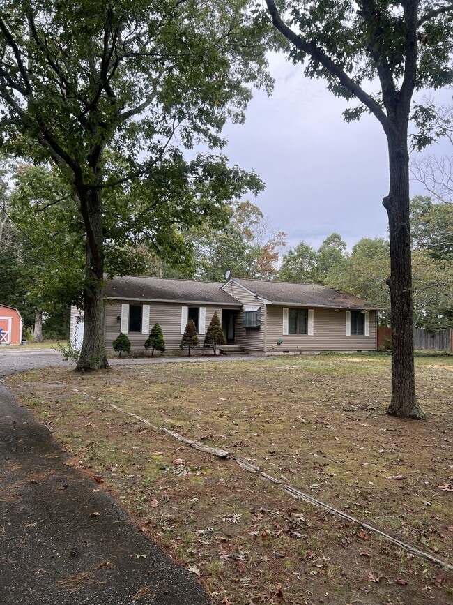 Building Photo - 1426 Stagecoach Rd