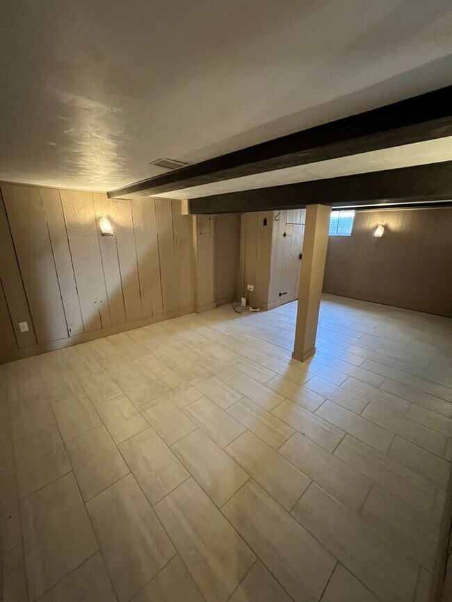 Building Photo - Beautiful 3 BD, 1 BA Lititz Home!