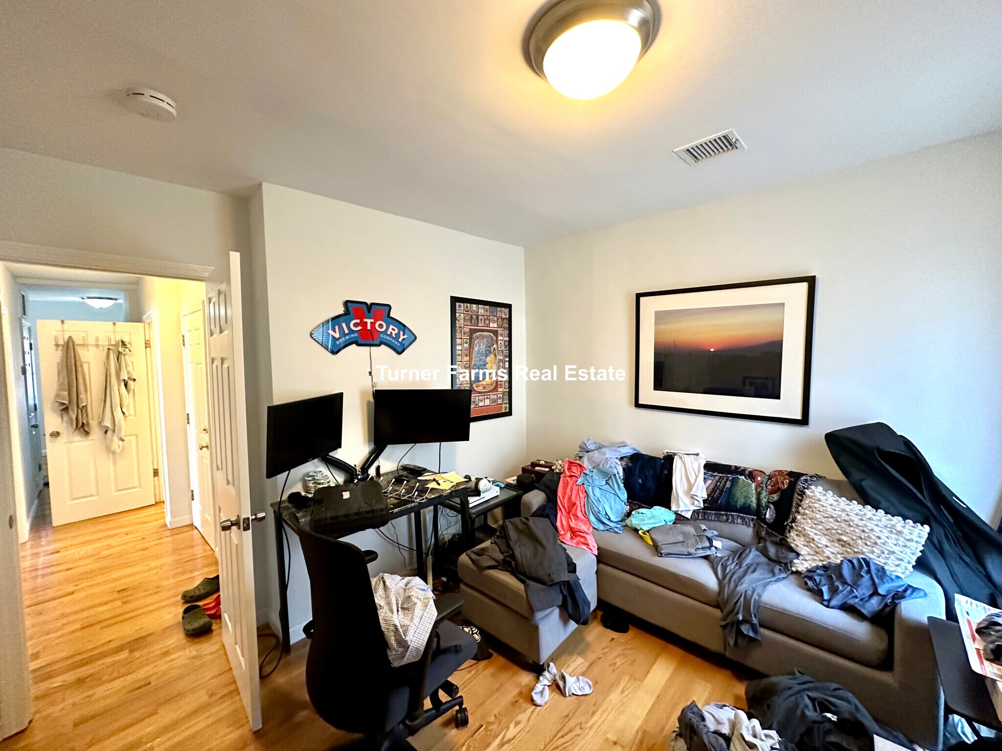Building Photo - 924 Dorchester Ave