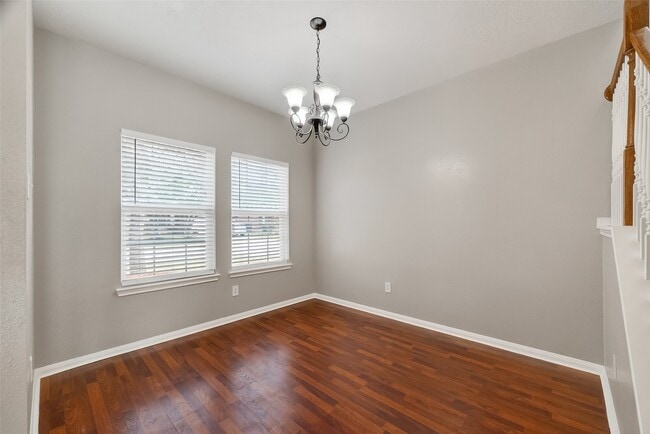 Building Photo - 2914 Laurel Brook Ln