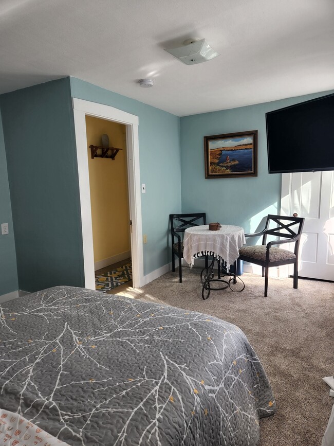 Bedroom 4 (2nd floor) - 1296 Drift Rd