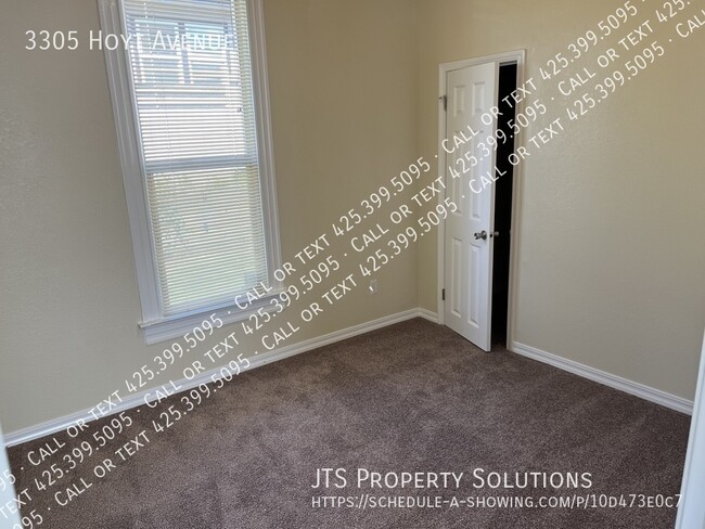 Building Photo - 3305 Hoyt Ave