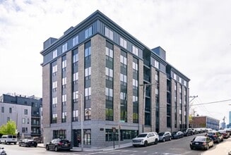 Building Photo - 55 W Fifth St