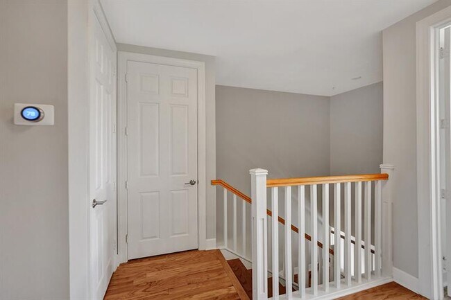 Building Photo - 1861 Coral Heights Blvd