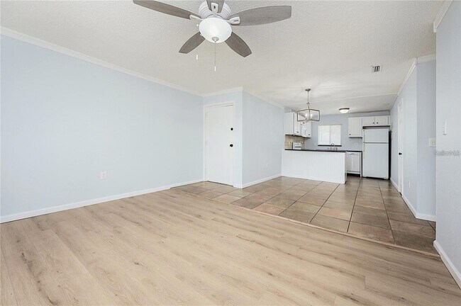 Building Photo - 2608 Hidden Lake Dr N