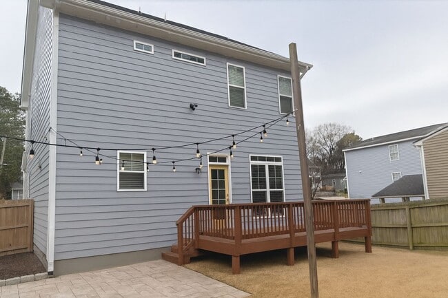 Building Photo - 2-712 S State St