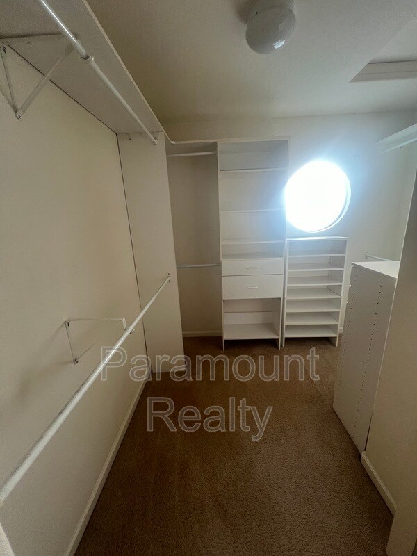 Building Photo - 5608 N Dublin Ranch Dr