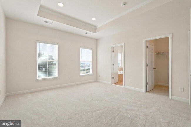 Building Photo - 42615 Beckett Terrace