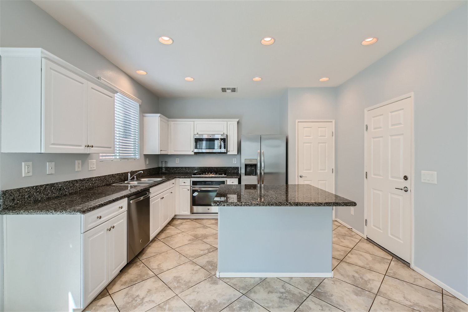 Building Photo - 10643 Forum Peak Ln