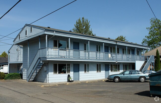 Primary Photo - 650 W 4th Ave