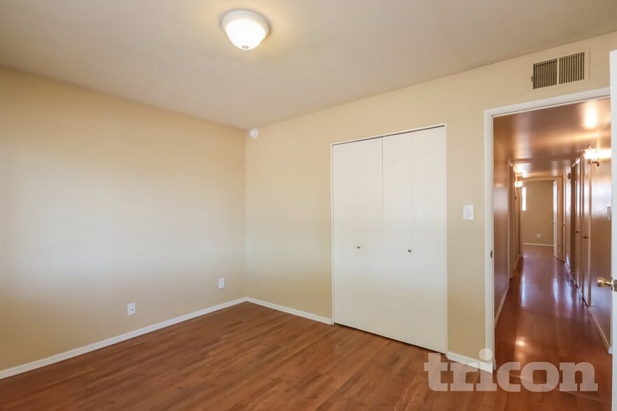 Building Photo - 3202 W Wood Dr