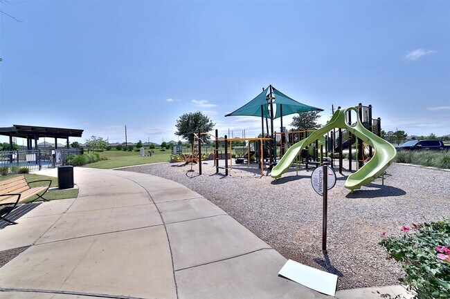 Building Photo - 29423 Paytons Park Ct