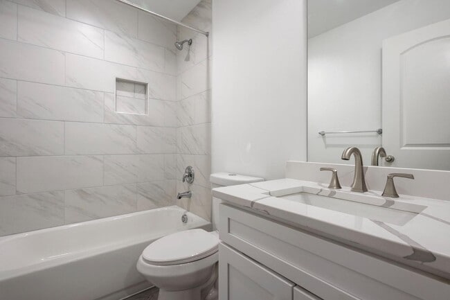 Building Photo - 2253 Papermill Rd