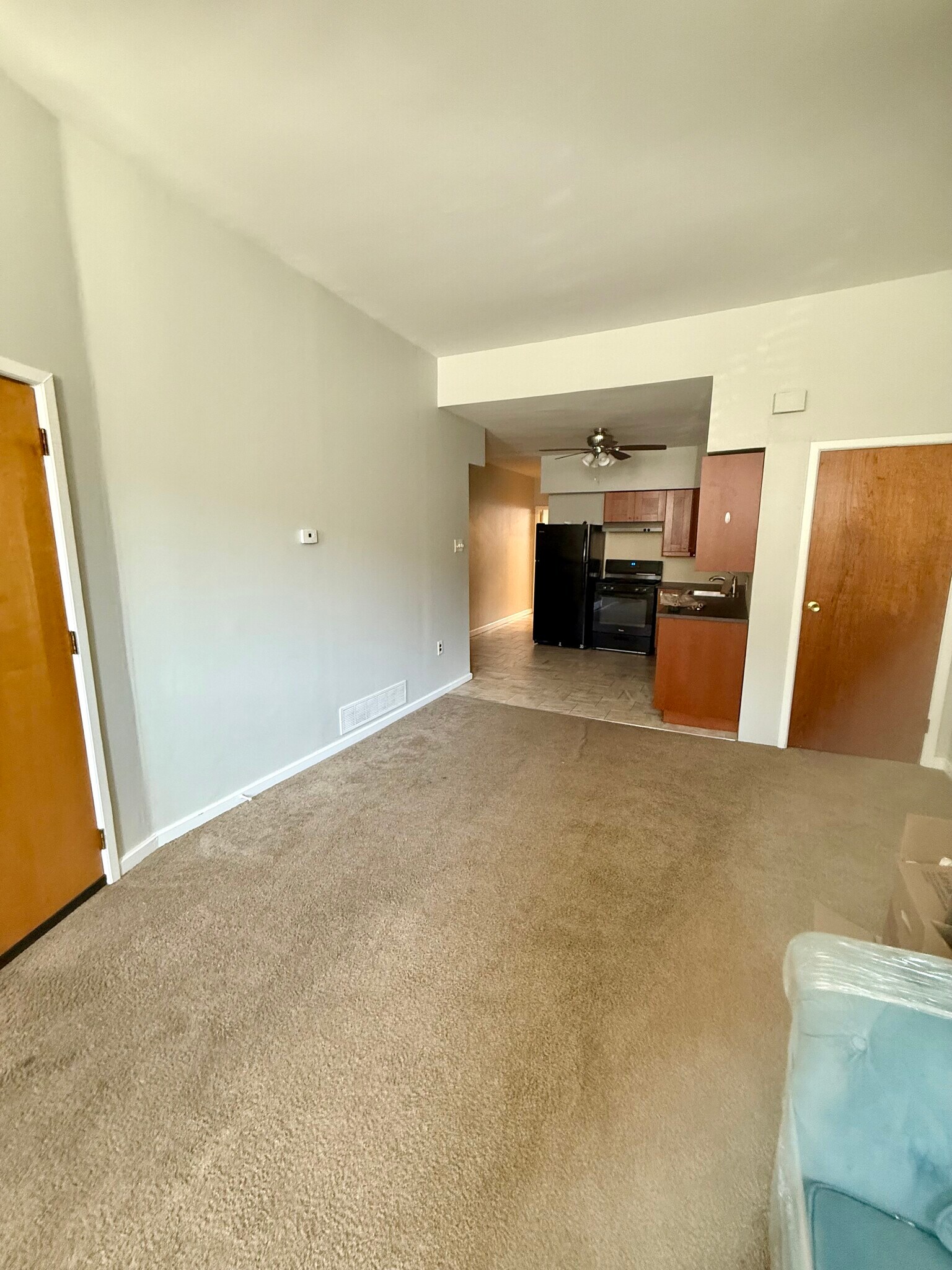 Building Photo - 1217 Snyder Ave