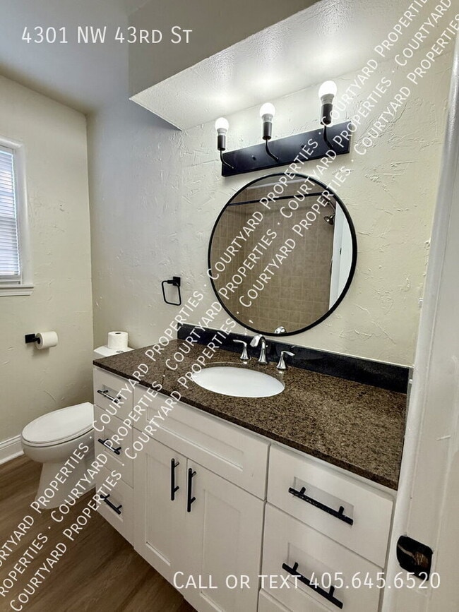 Building Photo - 4301 NW 43rd St