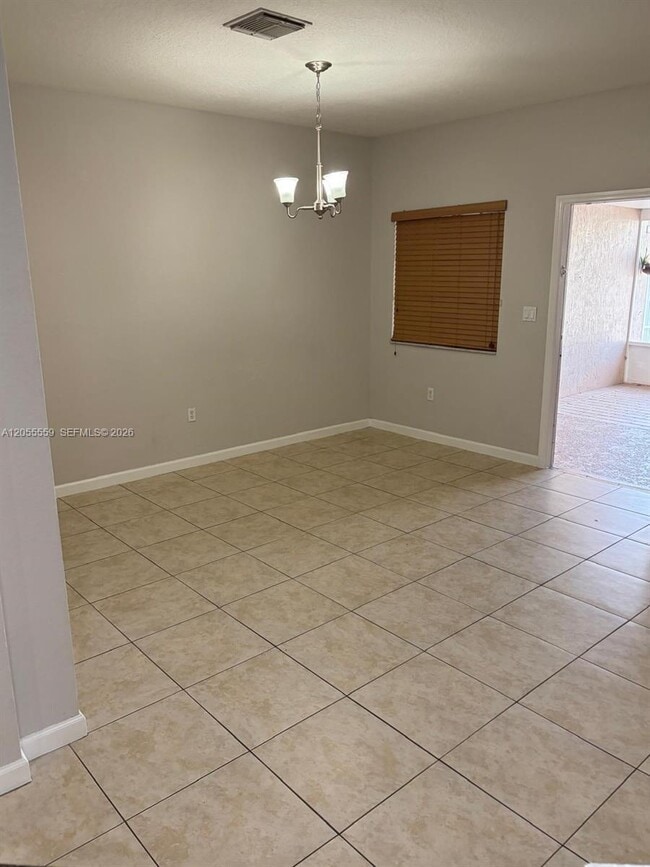 Building Photo - 27918 SW 140th Ave