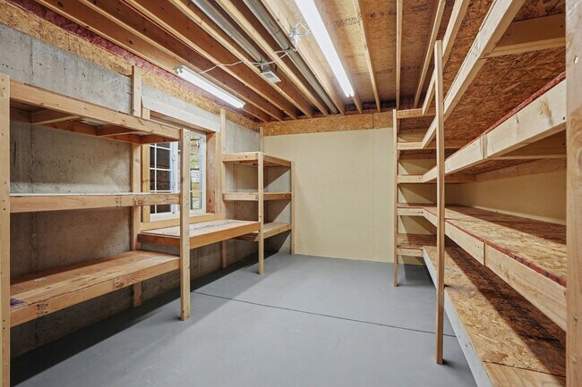 Building Photo - Backs to Open Space | Over 4,000 Sq Ft | Updated Kitchen + Solar