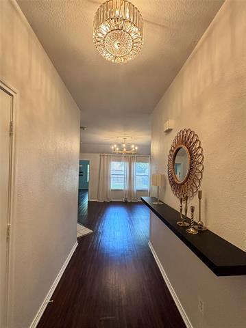 Building Photo - 1412 Santos Dr
