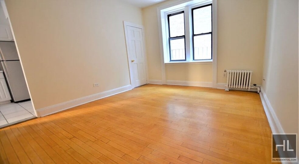 Primary Photo - WEST 45 STREET