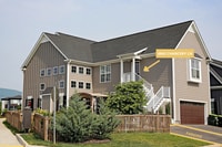 Building Photo - Pet-Friendly Studio Apartment in Desirable...