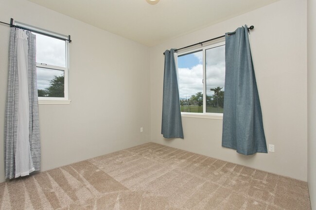 Building Photo - 4Bd-3Ba home on 16th fairway of the Coral ...