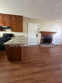 Building Photo - Discover This Charming Atlanta 1-Bedroom Apartment