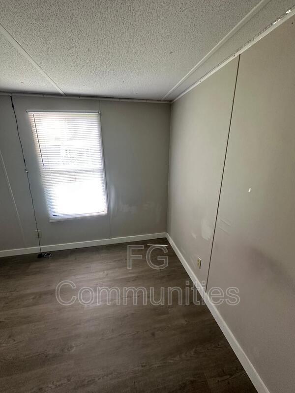 Building Photo - 2353 US-70