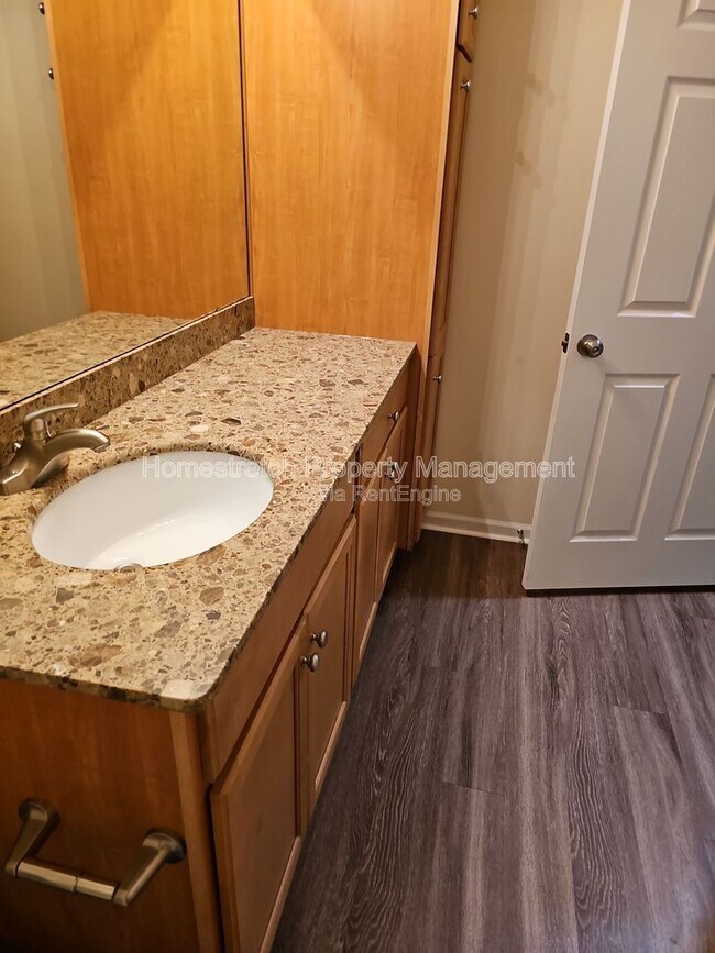 Building Photo - 1241 Strassner Dr