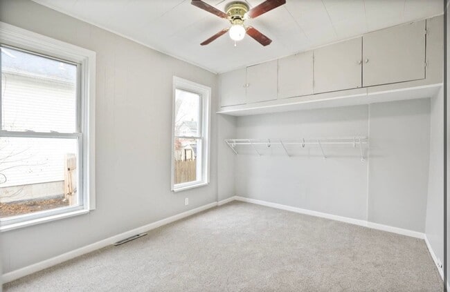 Building Photo - 911 Polk St