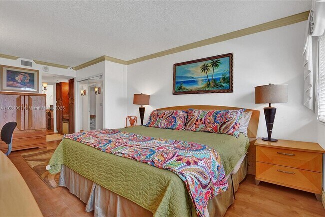 Building Photo - 1201 S Ocean Dr