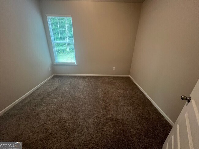 Building Photo - 50 Crabapple Ridge Dr