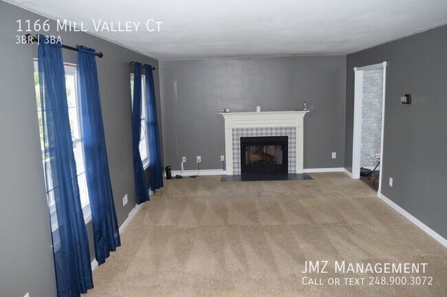 Building Photo - GORGEOUS OXFORD COLONIAL FOR LEASE!