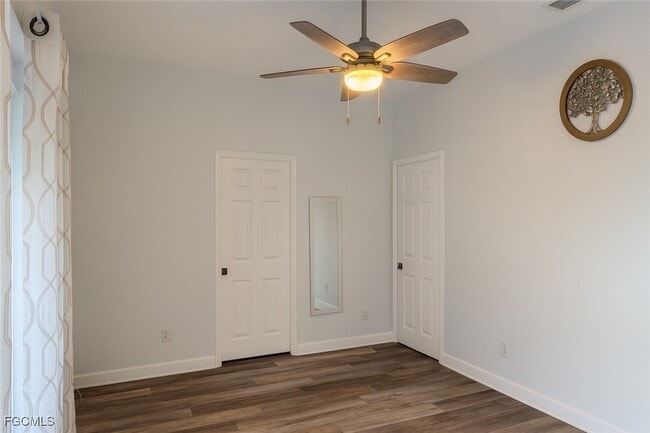 Building Photo - 10700 Aqua Surf Ct