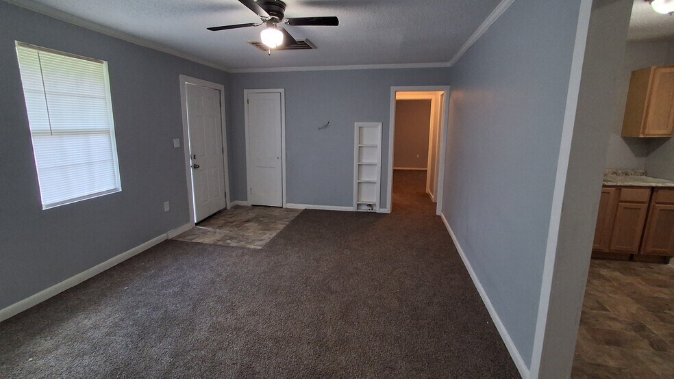 Building Photo - 3787 Spencer Cir