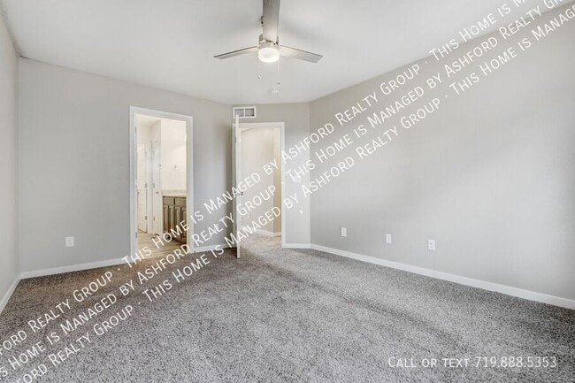 Building Photo - 6544 John Muir Trl