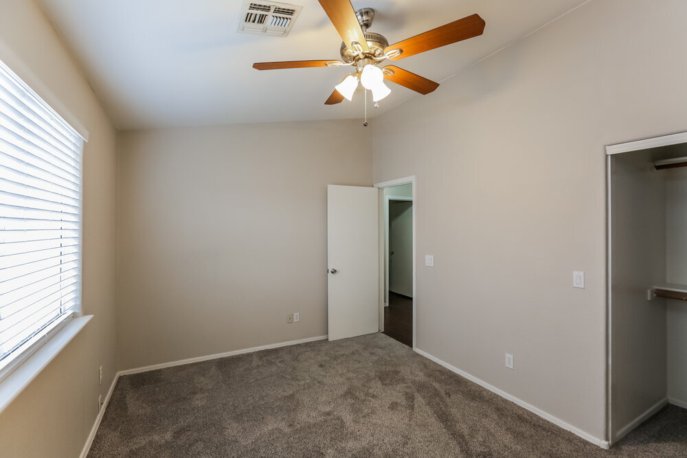 Building Photo - 4513 N 88th Ave