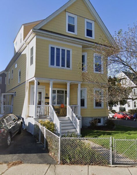 Building Photo - 112 Boston Ave