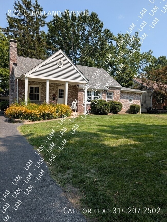 Building Photo - 822 Cleveland Ave