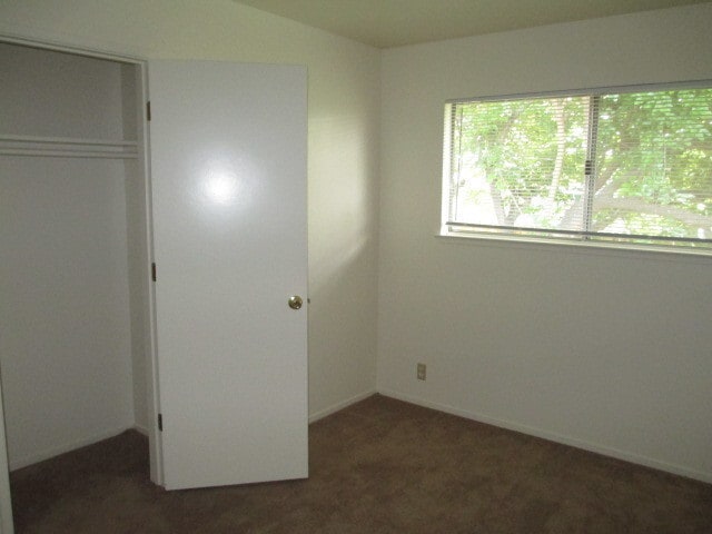 Building Photo - Rocklin upstairs 2 bedroom apartment.