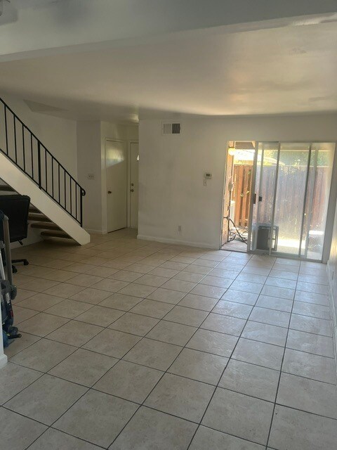 Building Photo - 2065 Olivera Rd