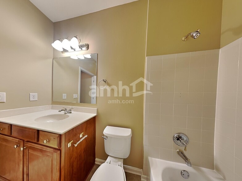 Building Photo - 2737 Autumn Bluff Way