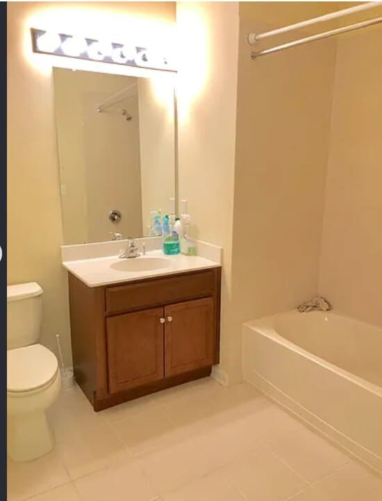 Building Photo - 1322 Sierra Dr