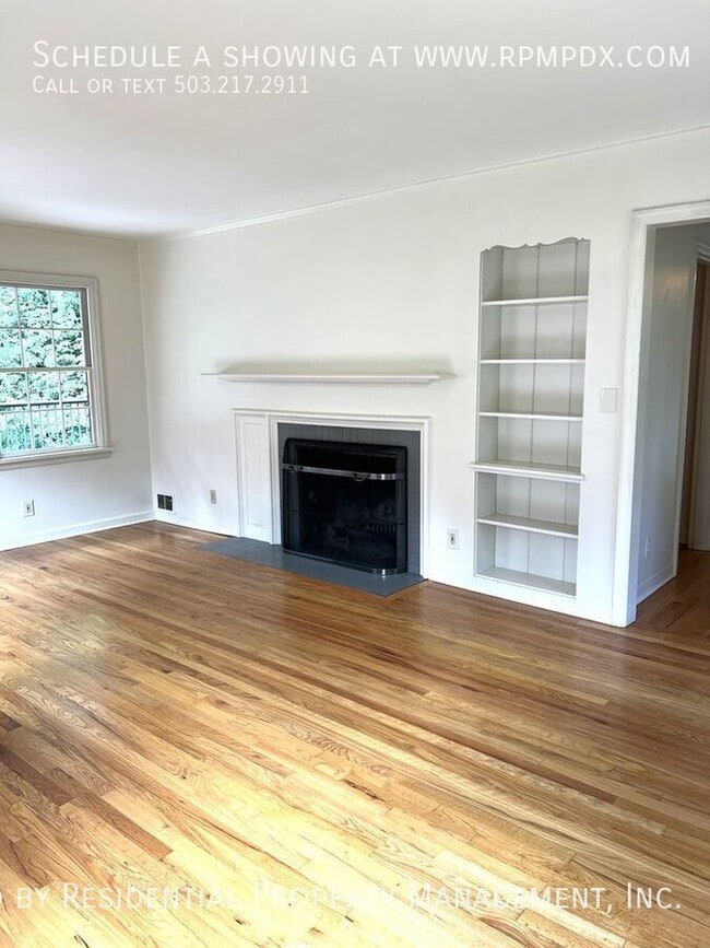 Building Photo - 1938 SW Edgewood Rd