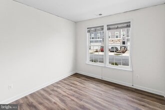 Building Photo - 6202 Davinci St