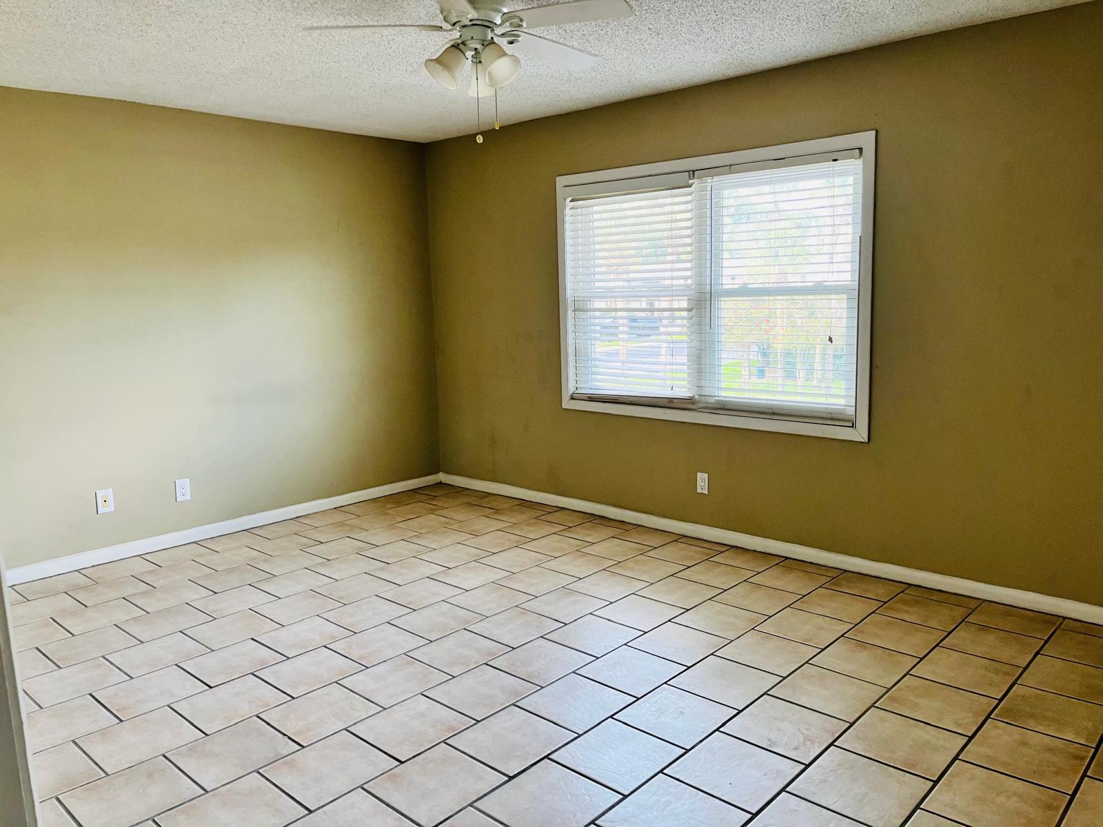 Building Photo - 695 A1A North