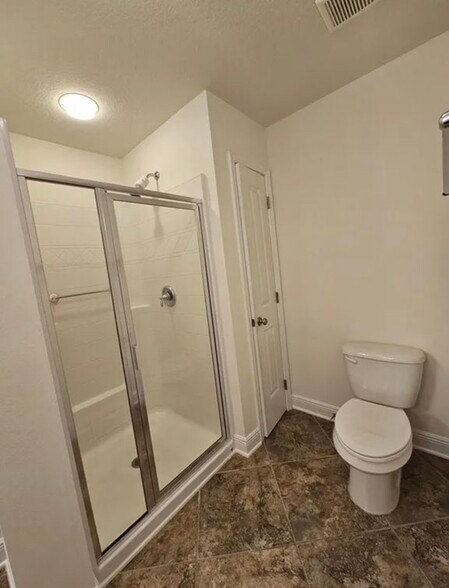 Master Shower - 2127 Wilsons Plover Cir