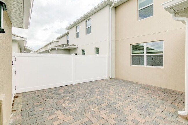 Building Photo - 5649 Quiet Palm Lp