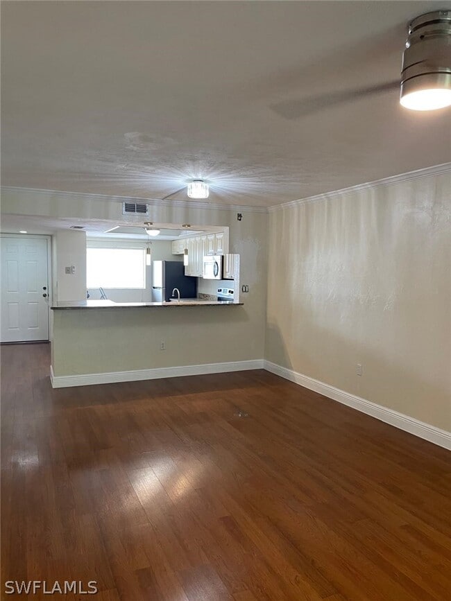 Building Photo - 2385 Naples Trace Cir